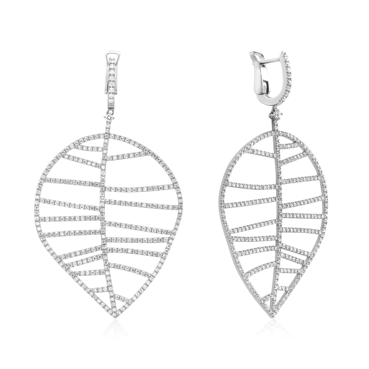 BEECH EARRING L white gold diamond pavé