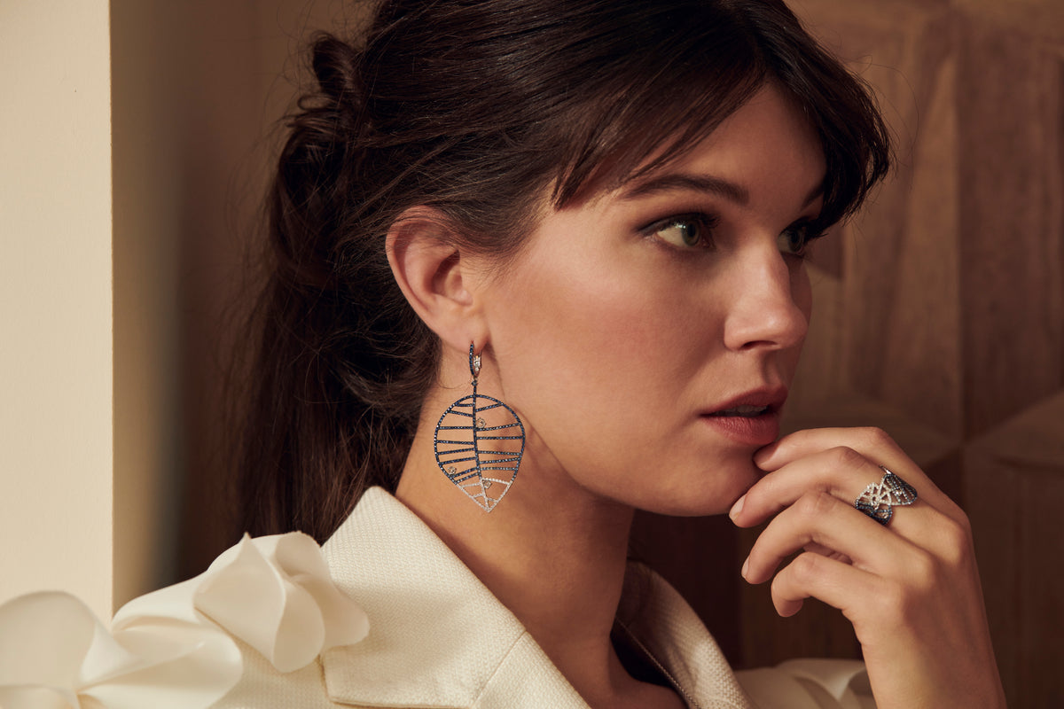 BEECH EARRING -  DEWDROPS L white gold diamond blue sapphire pavé