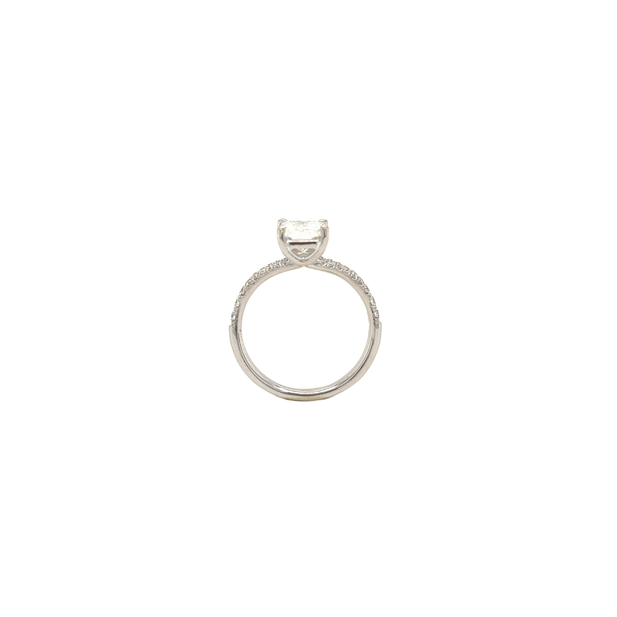 CUSTOM MADE ENGAGEMENT RING