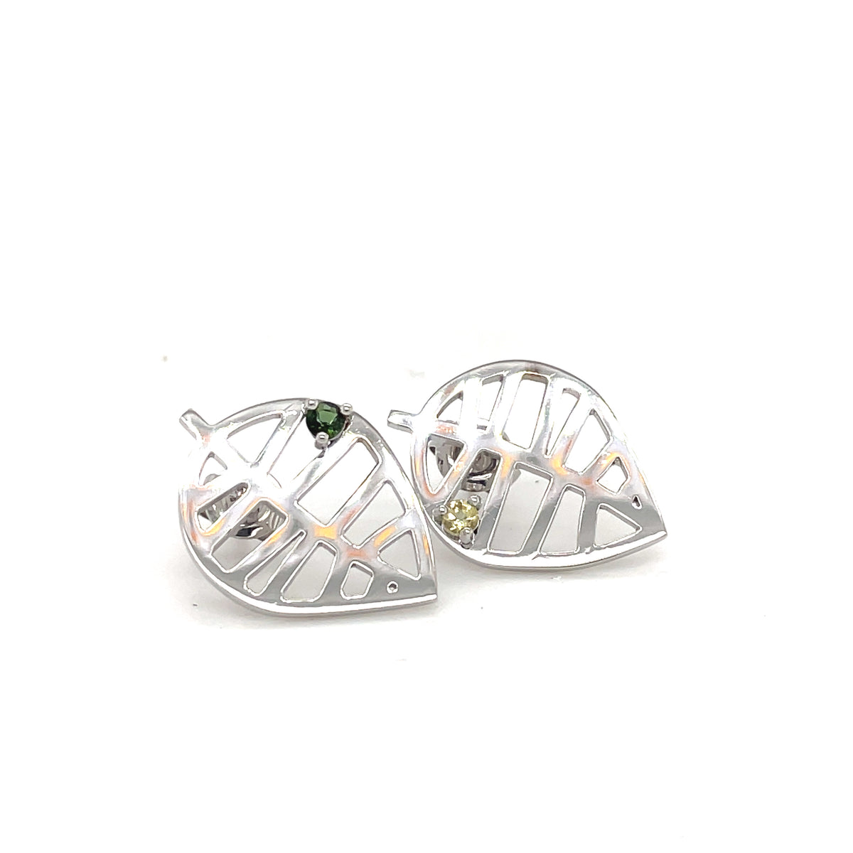 BEECH STUD EARRING - NUANCES S white gold tourmaline